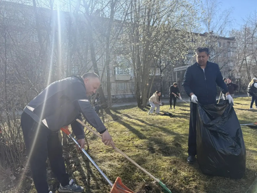 Красногорск: с метлами и краской наводим чистоту