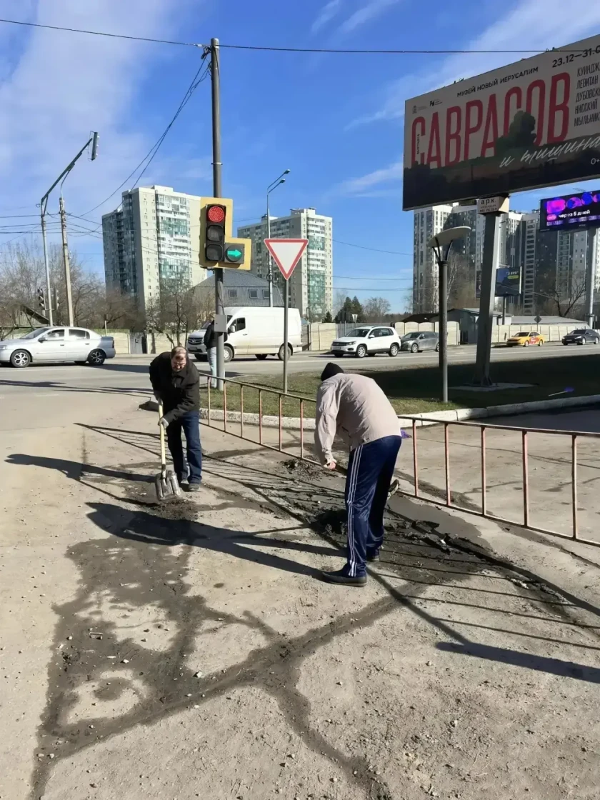 Сотрудники АО «Водоканал» присоединились к месячнику благоустройства