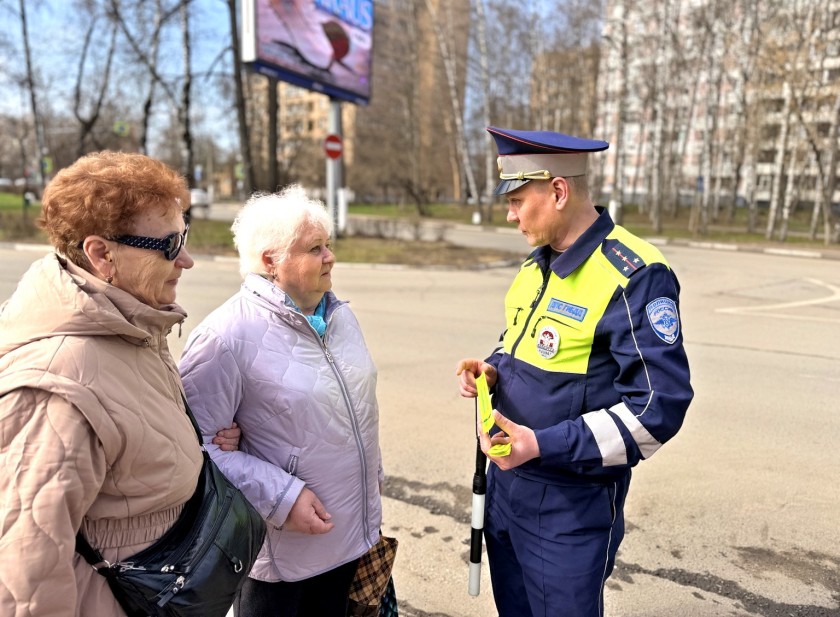 В праздник Вербного воскресенья, особое внимание уделяется пожилым людям