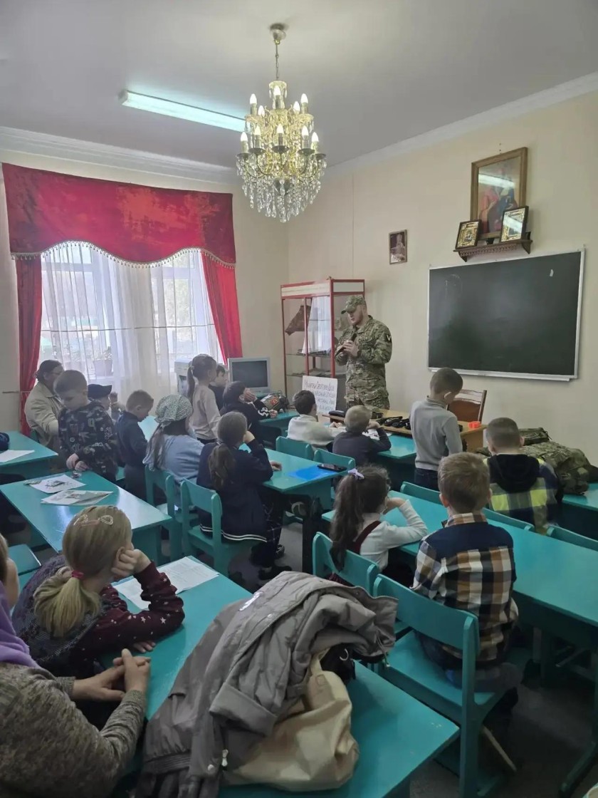 Ветеран СВО провел практическое занятие для воспитанников воскресной школы в Красногорске