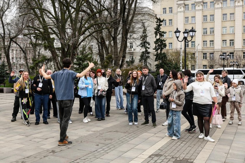 Стартовал юбилейный, пятый сезон совместного социально-патриотического проекта Государственного фонда «Защитники Отечества» и Российских железных дорог «Своих не бросаем!»