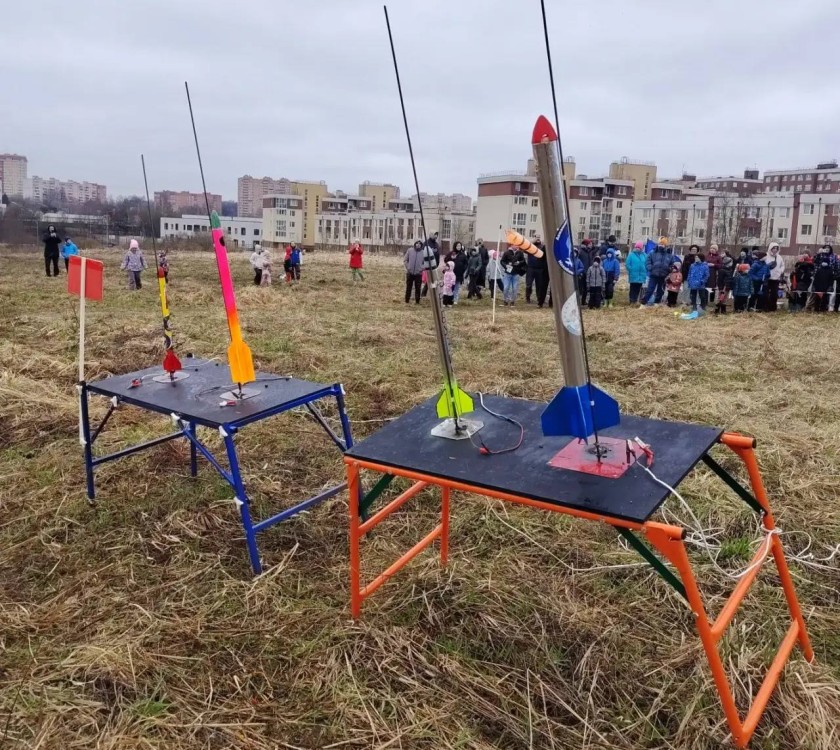 В Красногорске отметили День космонавтики запуском моделей ракет