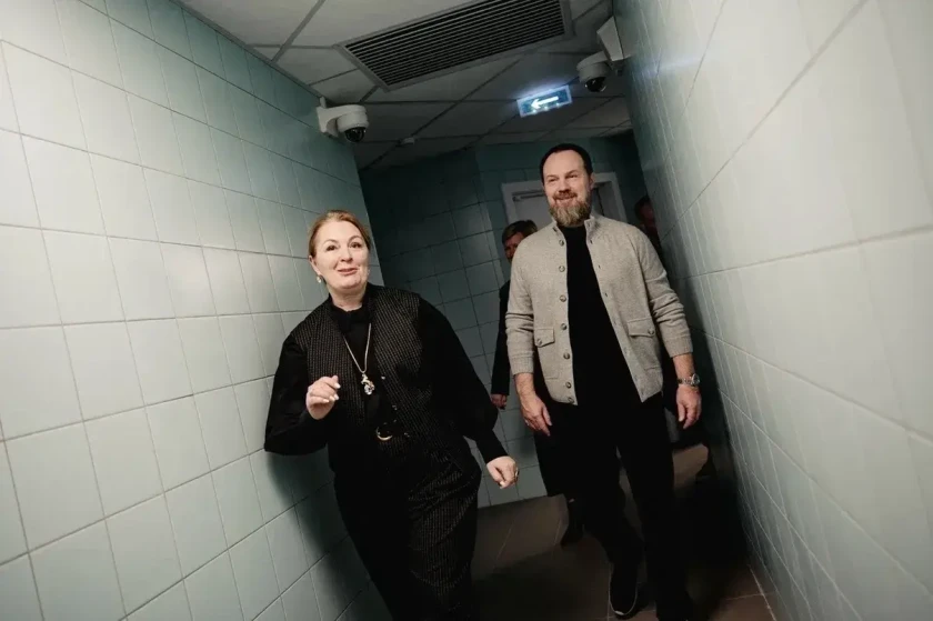 Сергей Колунов посетил новый корпус школы №18 в микрорайоне «Изумрудные Холмы»