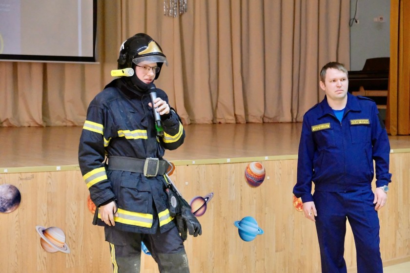 Учащимся школы №18 напомнили о важности соблюдения правил безопасного поведения на железной дороге