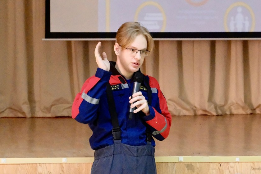 Учащимся школы №18 напомнили о важности соблюдения правил безопасного поведения на железной дороге