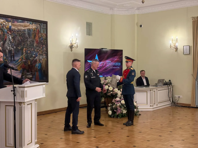 Режиссер из Красногорска отмечен Благодарностью Минобороны РФ за спектакль о Курске