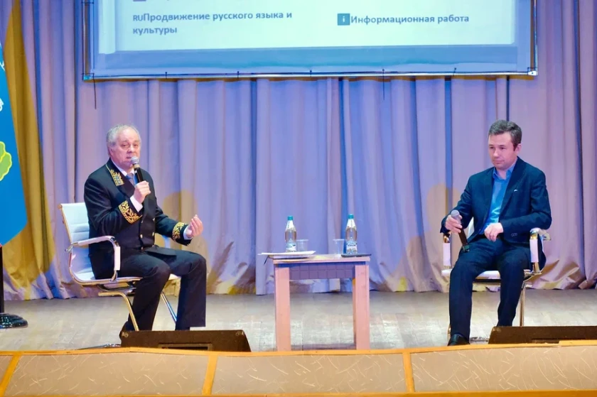 Красногорские школьники встретились с бывшим генеральным консулом РФ в Гданьске