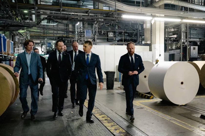 Сергей Колунов поздравил коллектив «Первого полиграфического комбината» с Днём российской полиграфии