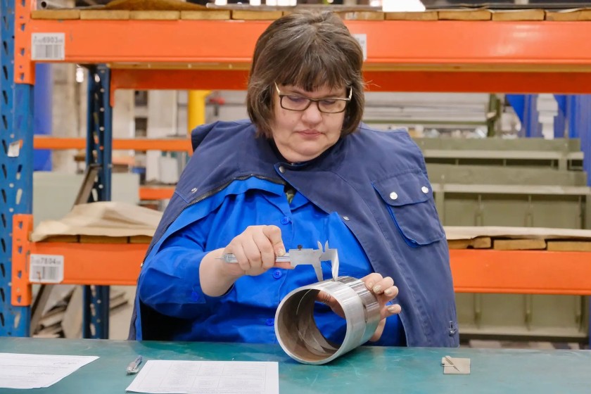 На базе машиностроительного завода «Бецема» прошел конкурс «Лучший по профессии» среди сварщиков