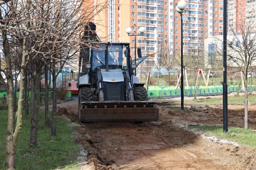 На улице Успенской в Красногорске стартовали работы по обустройству новой пешеходной зоны