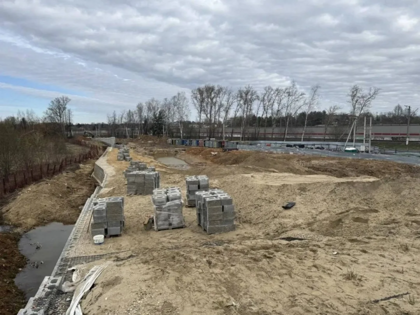 В Красногорске продолжается строительство путепровода, который соединит улицы Ольховую и Мира