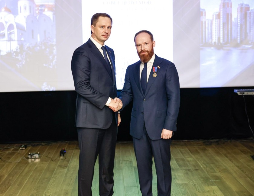 Дмитрий Волков поздравил Совет депутатов Красногорска с 30-летием