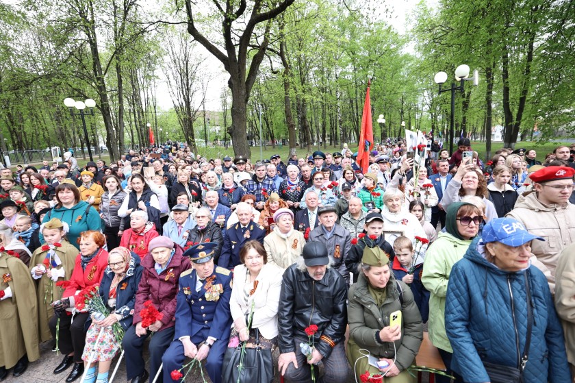 Глава Красногорска Дмитрий Владимирович Волков принял участие в митинге в День Победы