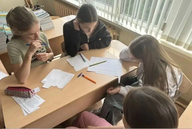 В красногорских школах стартовал проект «Умные каникулы», благодаря которому учащиеся 2-8 и 10 классов смогут весело и интересно провести время и приобрести новые знания и умения