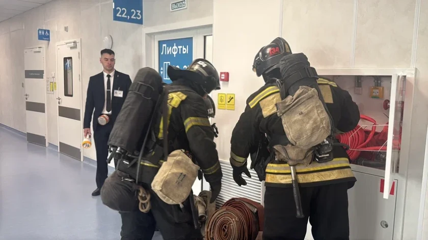 Действия при пожаре отработали в центре имени Рошаля в Красногорске в ходе масштабной тренировки