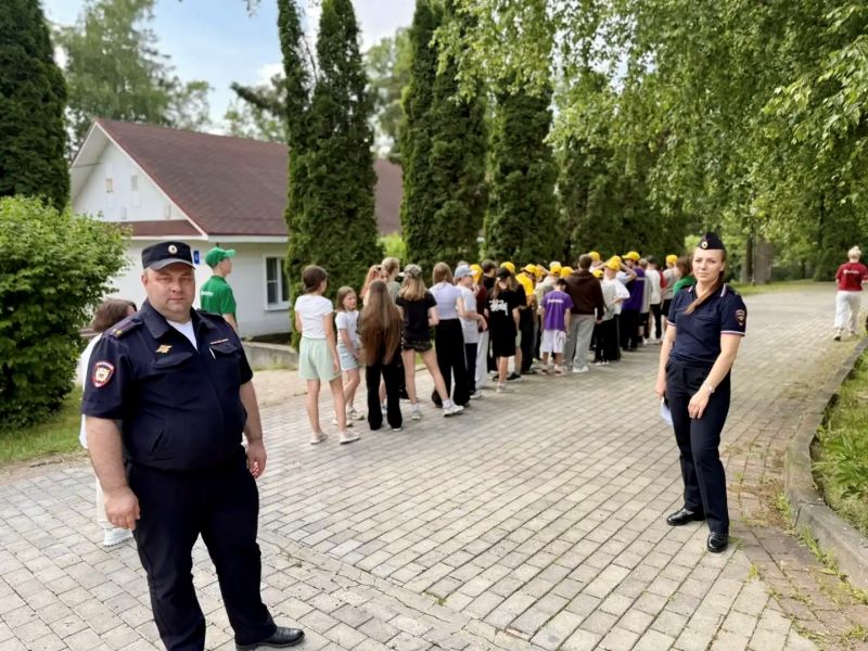 Полицейские в Красногорске посетили лагерь дневного пребывания