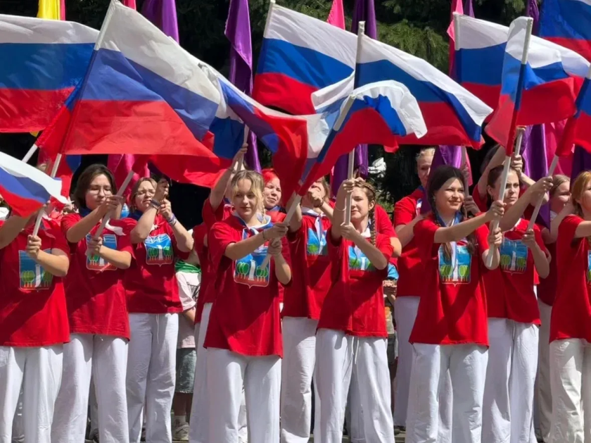 Красногорский городской лагерь «Сказочный» торжественно открыт!