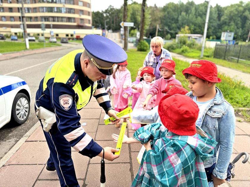 Из-за ухудшения погодных условий и затяжных дождей видимость на дорогах Подмосковья значительно снизилась