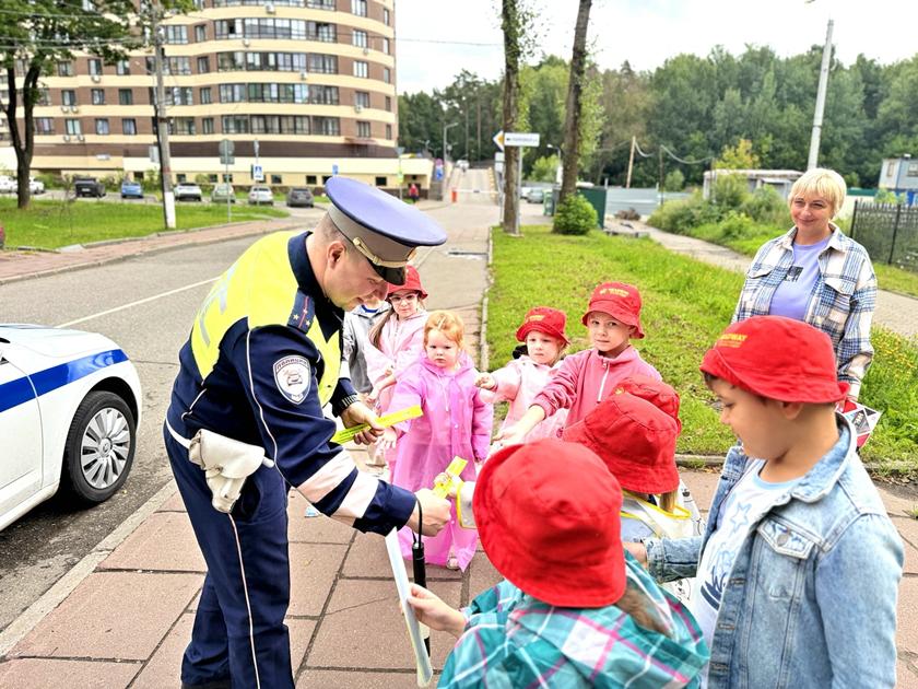Из-за ухудшения погодных условий и затяжных дождей видимость на дорогах Подмосковья значительно снизилась