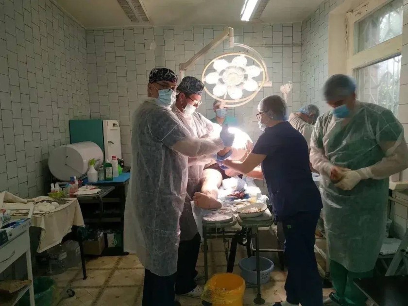 Во время больших вызовов для многих россиян делом жизни стала помощь защитникам Отечества на благо будущей Победы