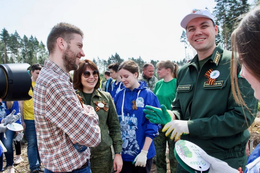 Почти 18 тысяч молодых деревьев посадили в Красногорске в ходе областной акции