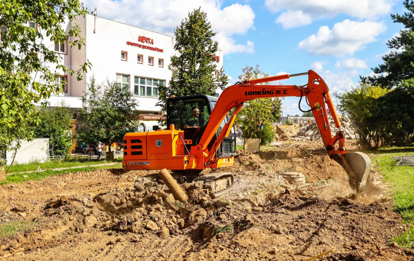 В Нахабино приступили к благоустройству сквера на улице Школьной