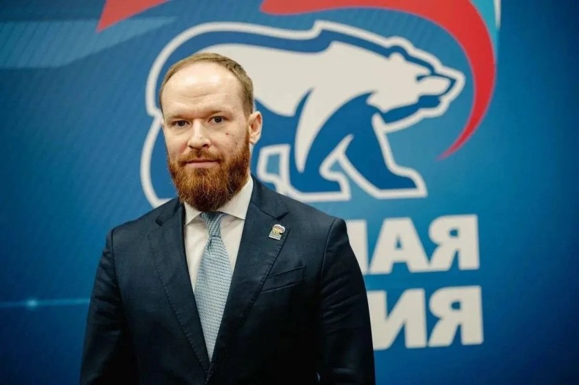 Дмитрий Волков поздравил Сергея Колунова и Артура Бадретдинова с победой на выборах