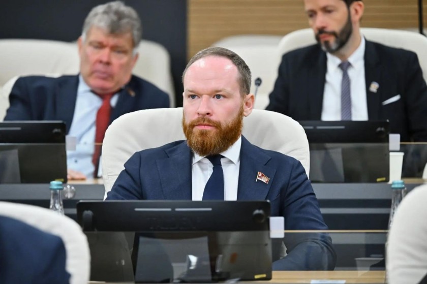 Игорь Брынцалов вновь возглавил Московскую областную Думу