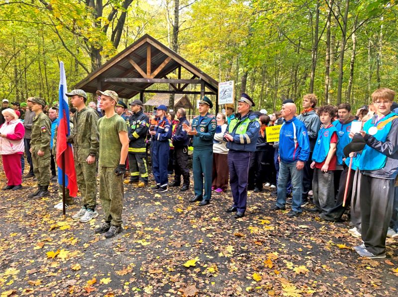 Госавтоинспекторы в Красногорске провели слет-соревнование со школьниками округа