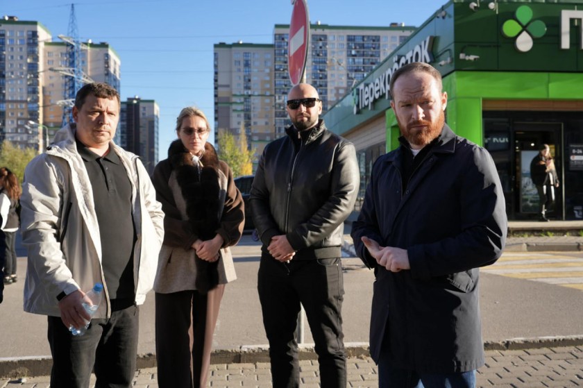 Работу платной парковки обсудили в Путилково с жителями