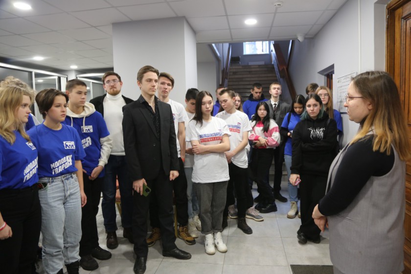 Молодогвардейцы провели патриотическую акцию в Красногорске