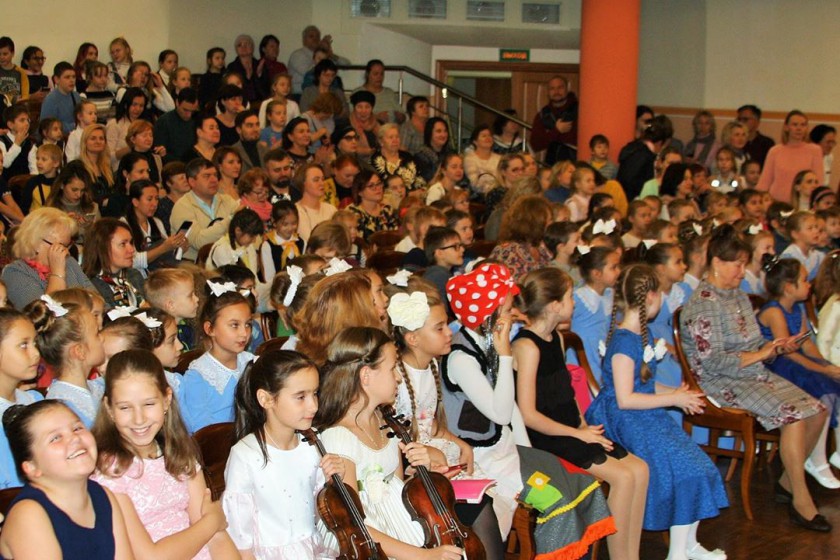 Хоровая школа «Алые паруса» дала концерт в Красногорске