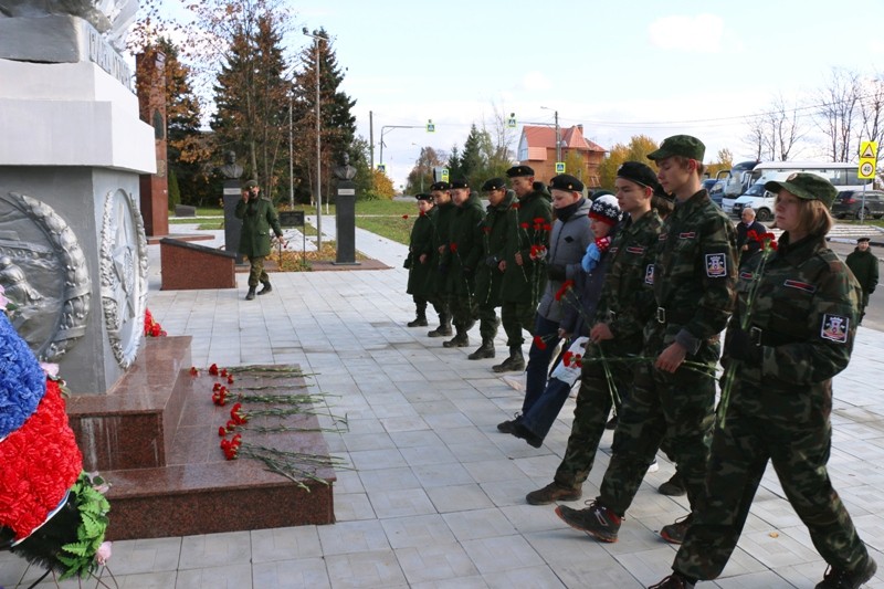 Юные патриоты посетили мемориал «Рубеж обороны Москвы»