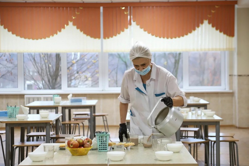 Всеволод Волосевич оценил качество школьного питания в лицее Красногорска
