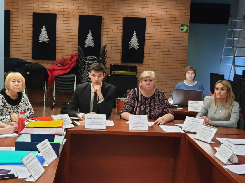 Заседание Комиссии по делам несовершеннолетних и защите их прав состоялось 19 декабря