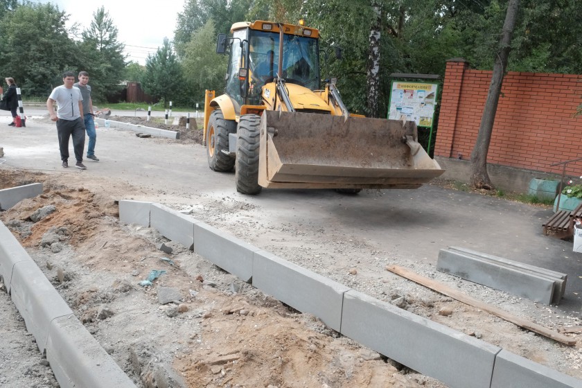 Новый тротуар появится в деревне Сабурово