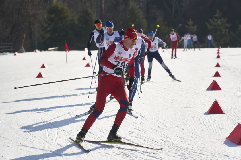 500 красногорцев приняли участие в лыжных гонках в честь Дня защитника Отечества