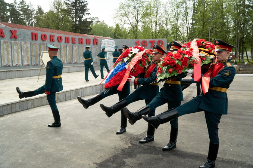 Мемориал памяти воинам-саперам открыли в п. Инженерный-1