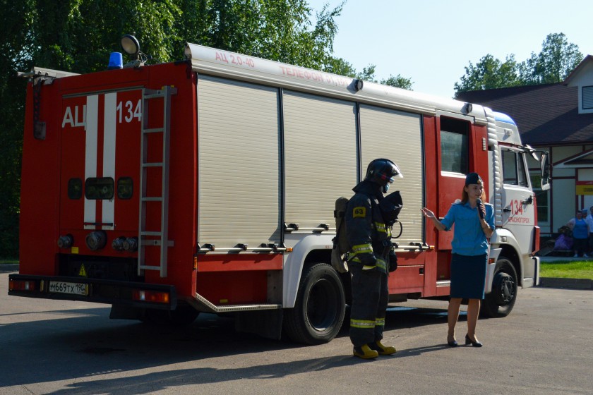 В красногорском лагере «Искра» провели мероприятие по пожарной безопасности