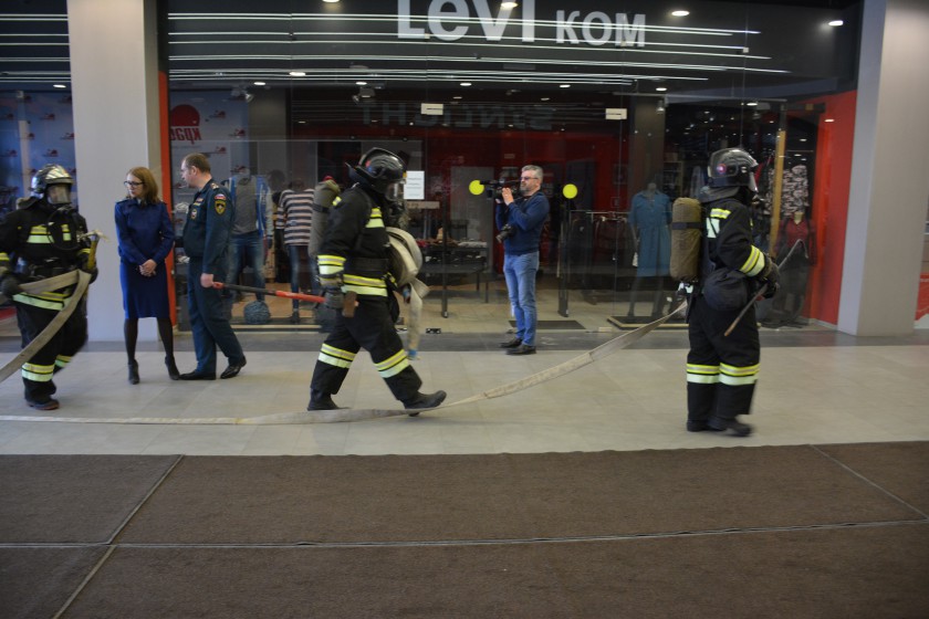 Торговые центры «Июнь» и «Красный кит» проверены на пожарную безопасность