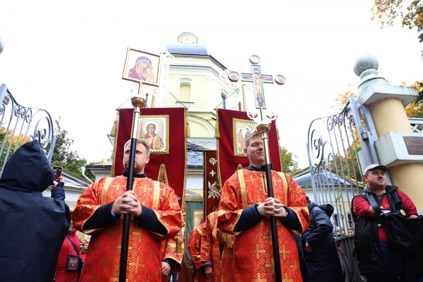 Елисаветинский крестный ход прошел в Красногорске