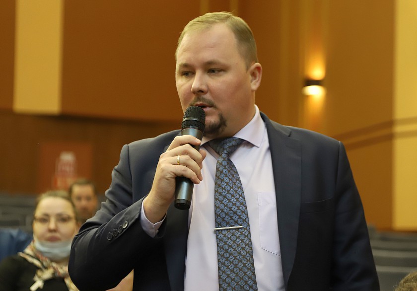 Дмитрий Волков провел оперативное совещание в администрации Красногорска