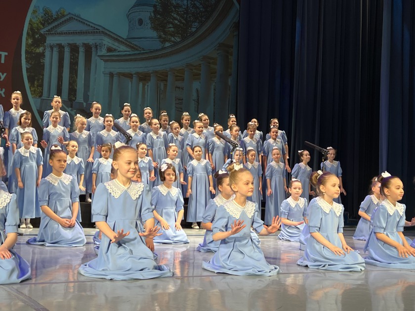 Отчетный концерт школы "Алые паруса" прошёл в ДК "Подмосковье"