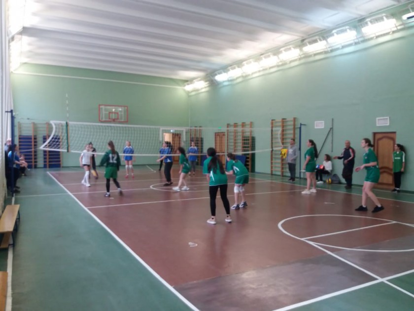 В Красногорске стартовал турнир по волейболу среди девочек