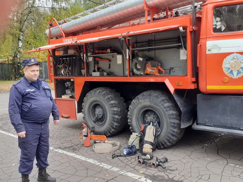 Азам пожарной безопасности научили первоклассников спасатели в Красногорске