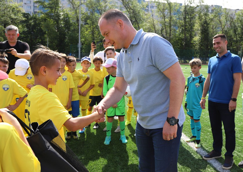 Алексей Спасский пожелал футболистам «Зоркого» успешного сезона 2021-2022