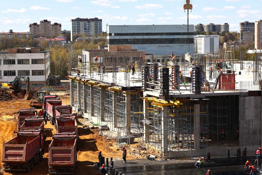 Андрей Воробьев проверил сегодня строительство Московской областной детской больницы в Красногорске
