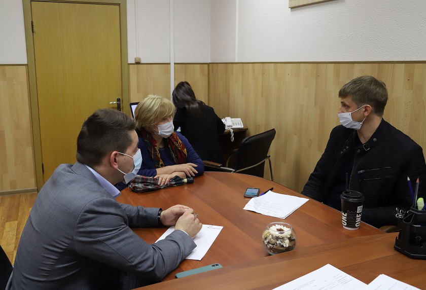В администрации Красногорска провели прием граждан по вопросам ЖКХ