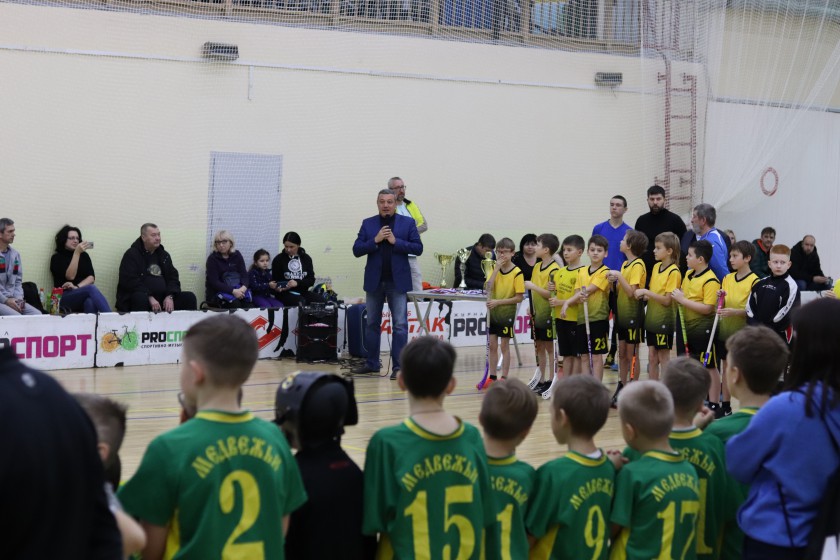Нахабинская команда «Смерч» заняла третье место в турнире по флорболу