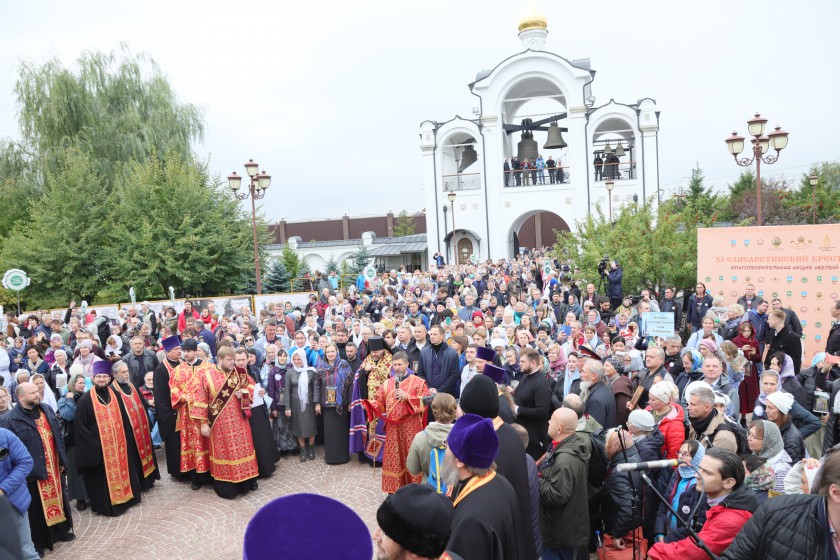 Порядка трех тысяч человек приняли участие в Елисаветинском крестном ходе